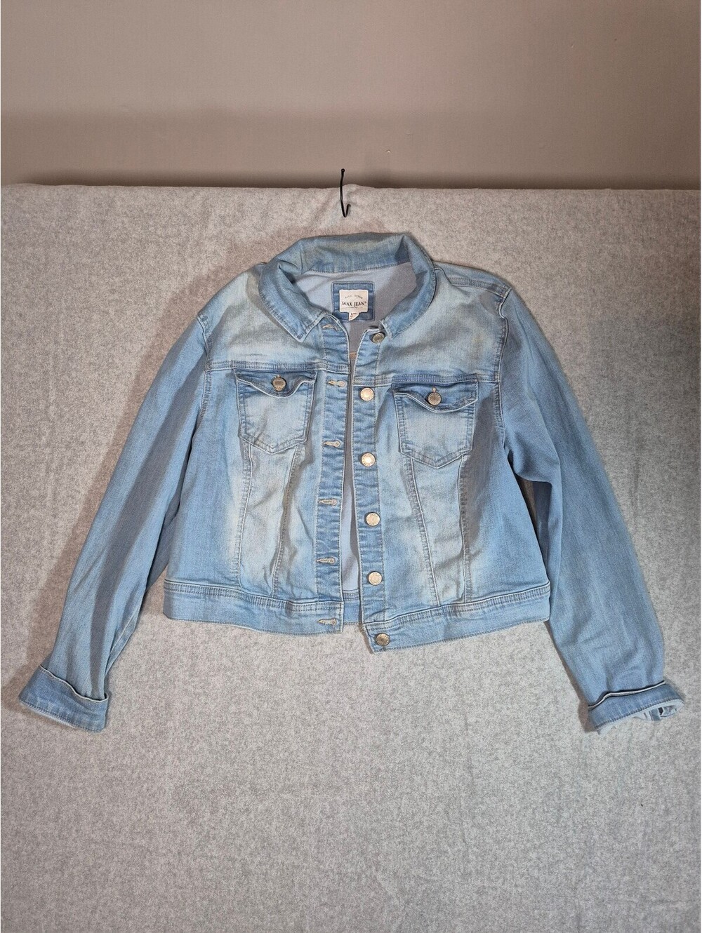 Wax Jean Women’s 1X Light Wash Denim Jacket Stretch Trucker
